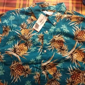 Old Navy button up shirt sleeve shirt